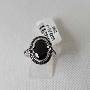 Classy Genuine Black Spinel Ring Sterling Silver Size 7.5! NWT